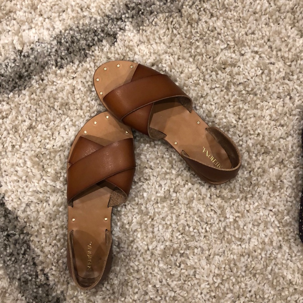 Summer sandals